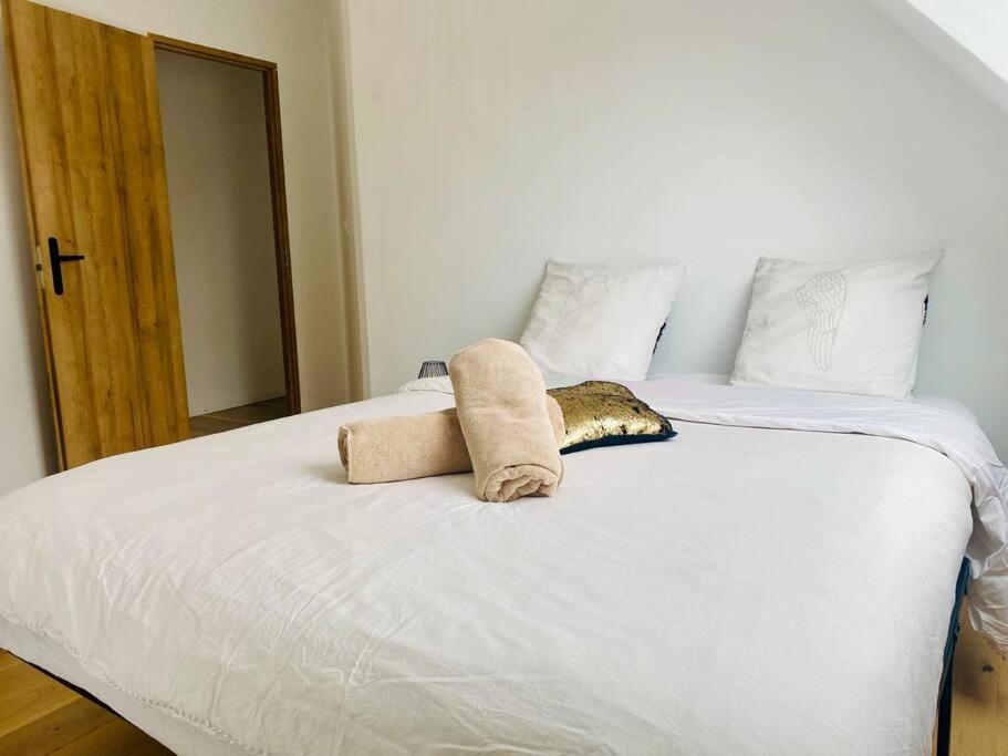 Villa Kay Doudou 60M2 - 5 Min Aeroport - Navette - Parking à Bonlier Extérieur photo